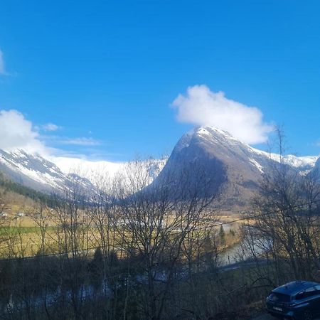 Fjaerland Vateviksvegen 17 Apartment Boyum Bagian luar foto